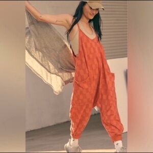 FREE PEOPLE Movement Printed Hot Shot Onesie in Washed Brick Combo